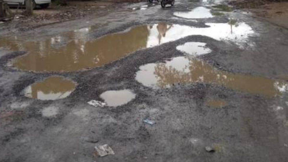 https://www.jagranimages.com/images/newimg/07092025/07_09_2025-road__24038879.jpg