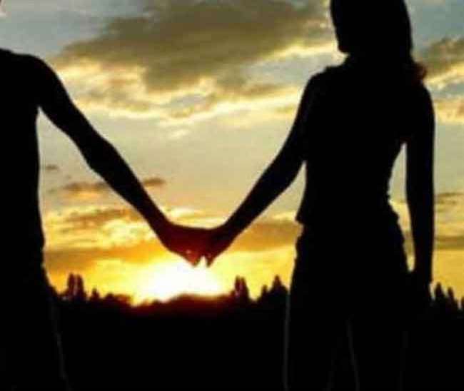 police were looking for which girl who missing since 17 days she reached the police station with boyfriend said i got married