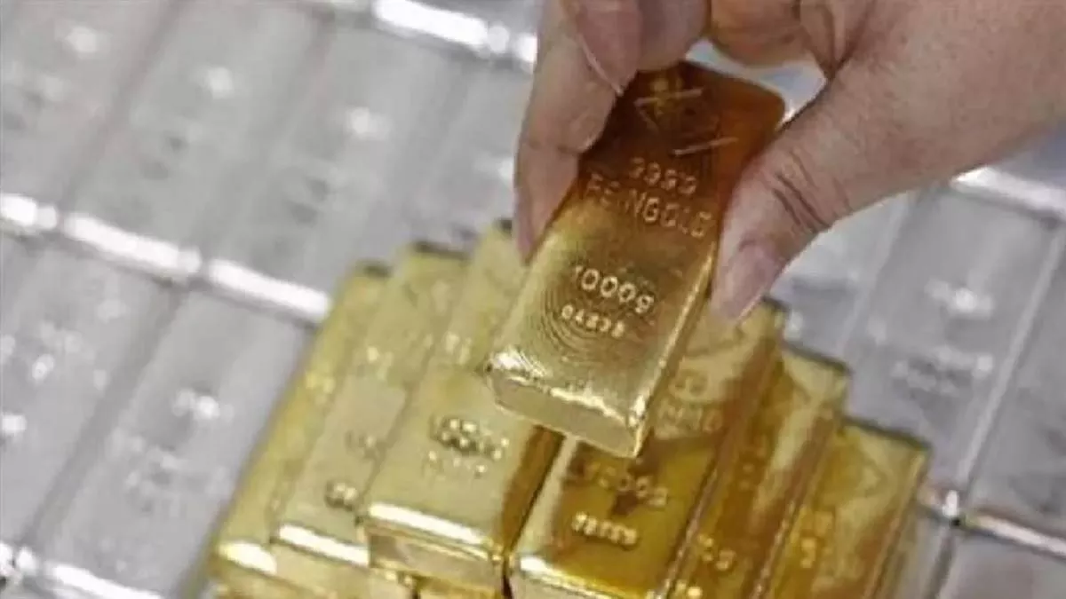 Gold Silver Price Kanpur : सहालग के जेवर से चमका सराफा बाजार, सोना 1600 व चांदी 3500 रुपये चढ़ी
