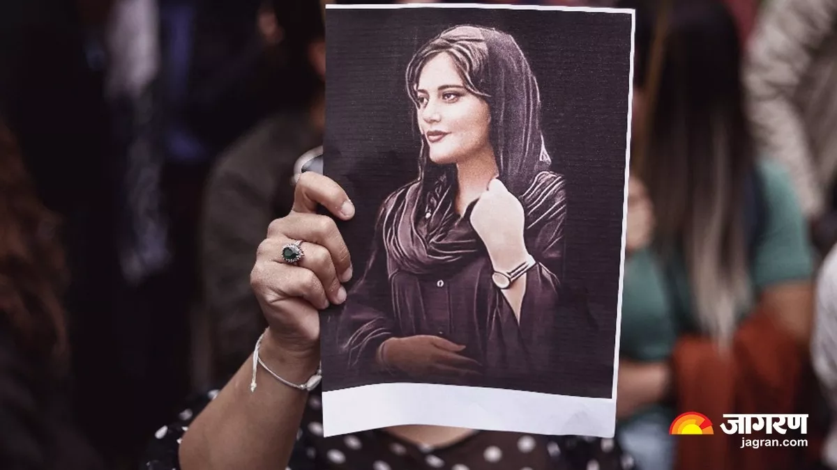 ईरान में हिजाब मामला: बीमारी से हुई  महसा अमिनी की मौत, मेडिकल रिपोर्ट का दावा