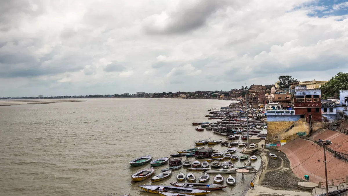 IRCTC Varanasi Tour Package: दीवाली की धूम देखने के लिए इस बार इस जगहों का बनाएं प्लान, आईआरसीटीसी के साथ