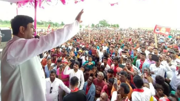 निषाद को आरक्षण नहीं तो दिल्ली में सरकार नहीं: वीआइपी सुप्रीमो मुकेश सहनी
