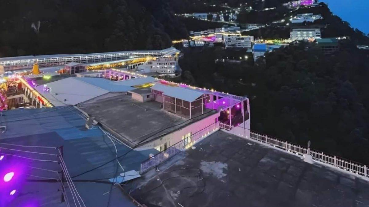 https://www.jagranimages.com/images/newimg/07102024/07_10_2024-vaishno_devi_5_23811556.jpg
