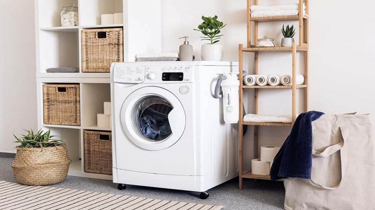 अब होंगे जिद्दी दाग मिनटों में साफ, क्योंकि आ गई हैं एडवांस फीचर वाली Washing machine मार्केट में साहब!
