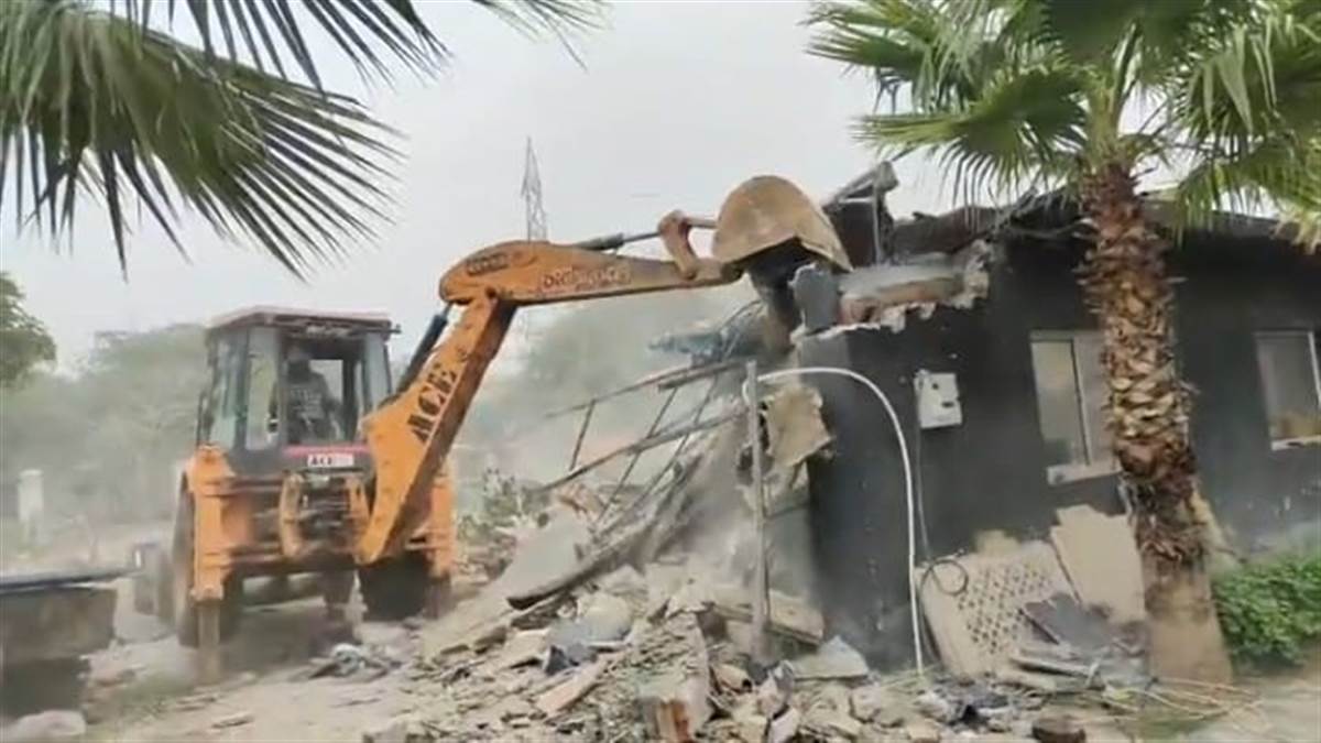 ncr faridabad news supreme court hearing on aravali forest illegal constructions