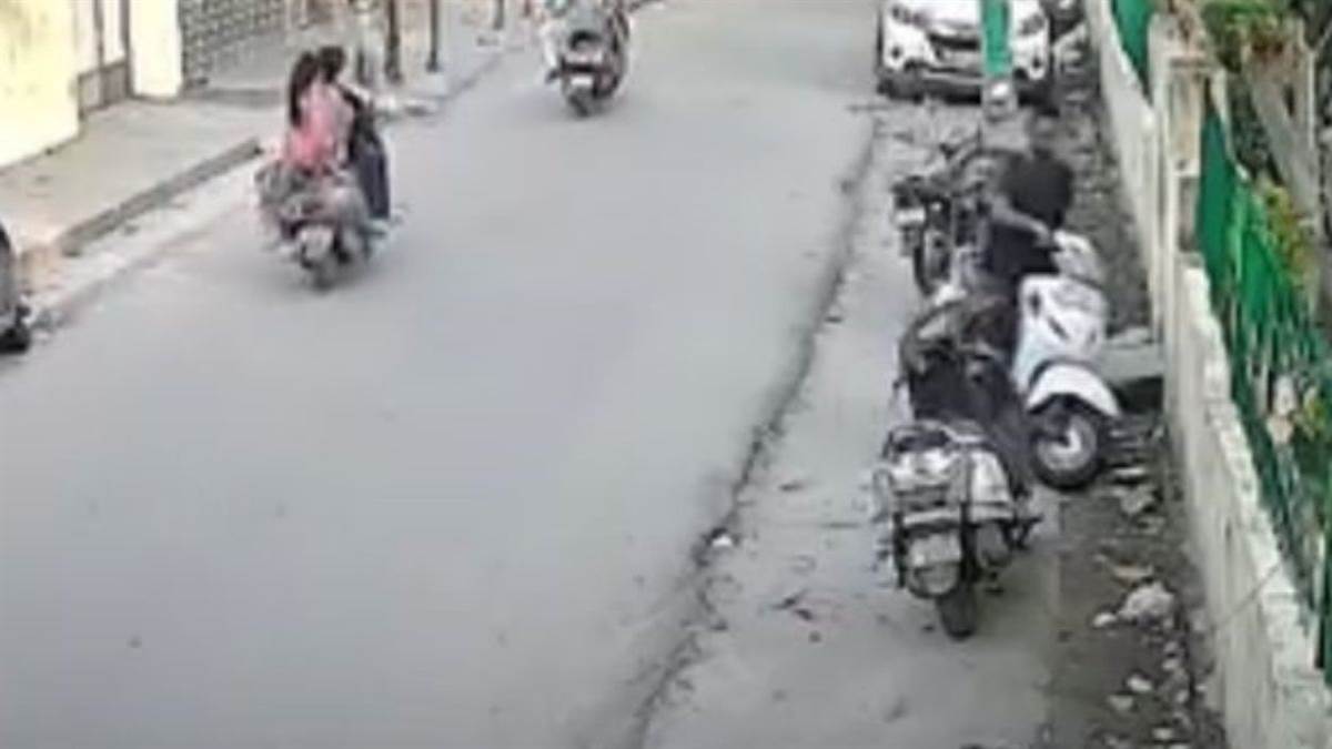 activa stolen in jalandhar crime news from model house area crime news