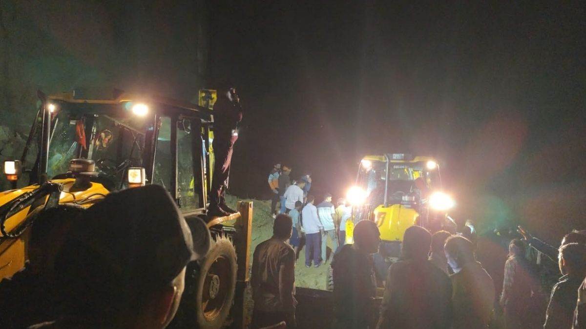 bilaspur bus accident pm modi announced 2 lakh rupees for each deceased and 50 thousand rupees for injured
