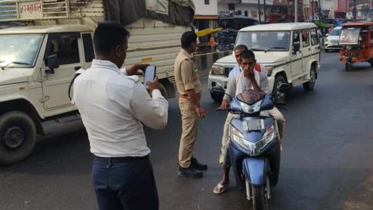 traffic police conducts checking drive for road safety in deoria