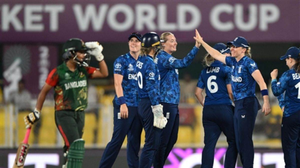 heather knights knock leads england to victory over bangladesh in womens world cup