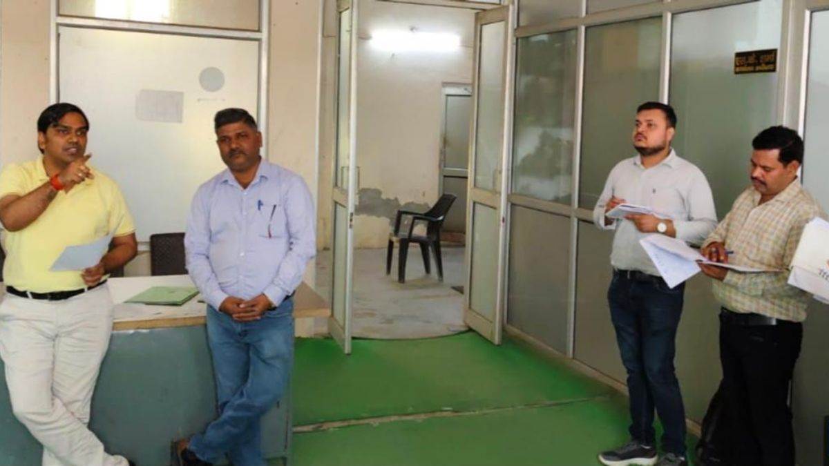 electricity theft alert 30000 consumers on radar in firozabad