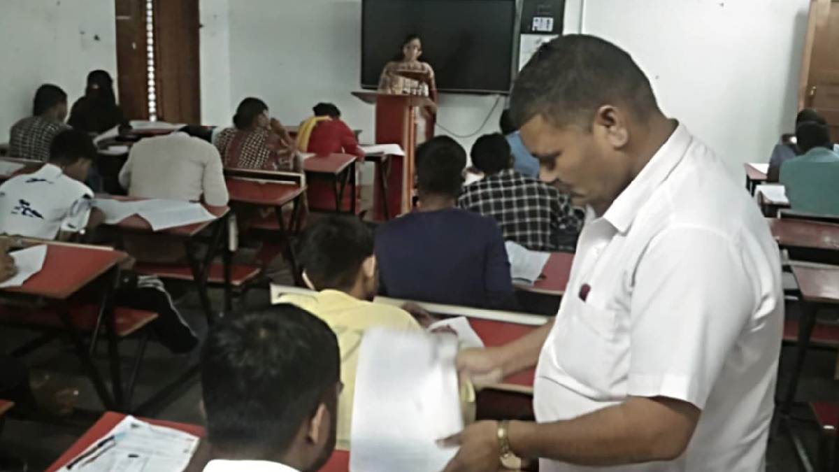 bhiwani news four students caught cheating in haryana board exams