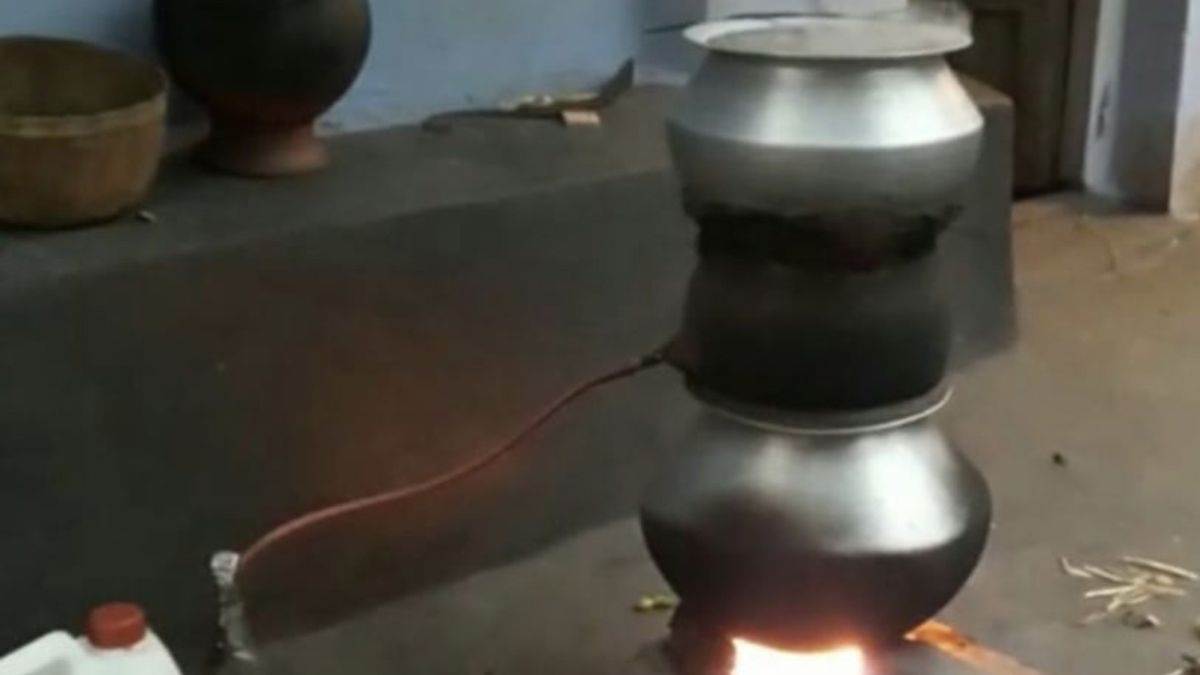 katihar news illegal liquor manufacturing rises in kodha area