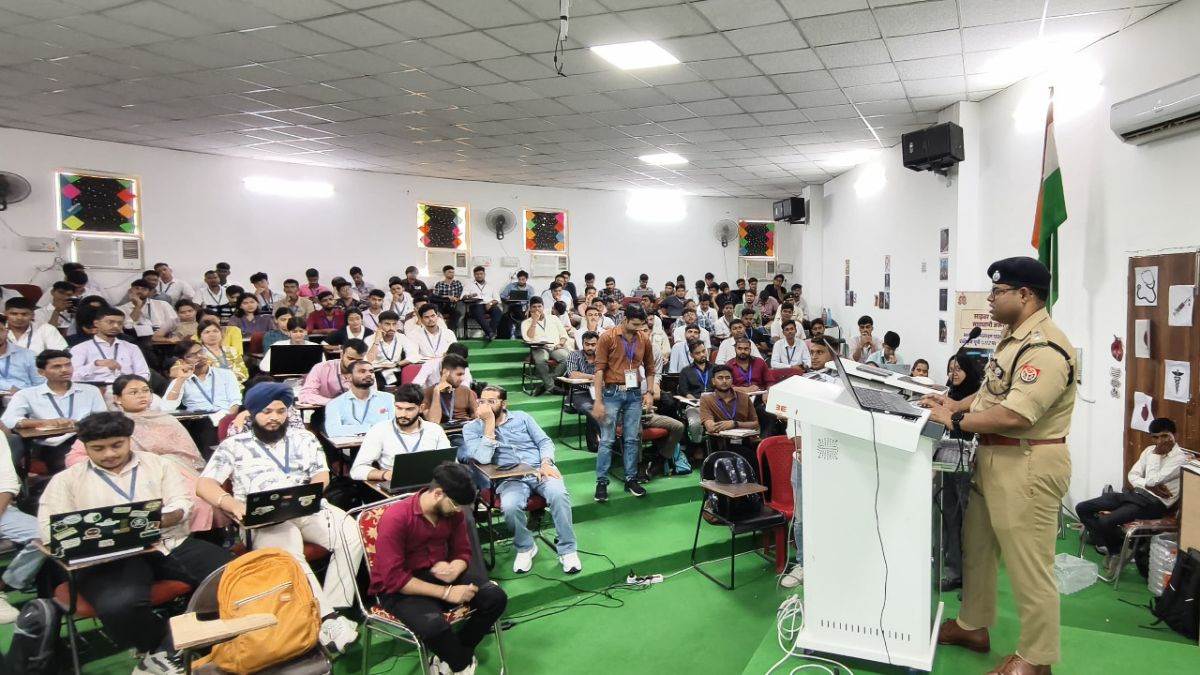 amroha police cyber security program fighting cybercrime with trained cyber warriors