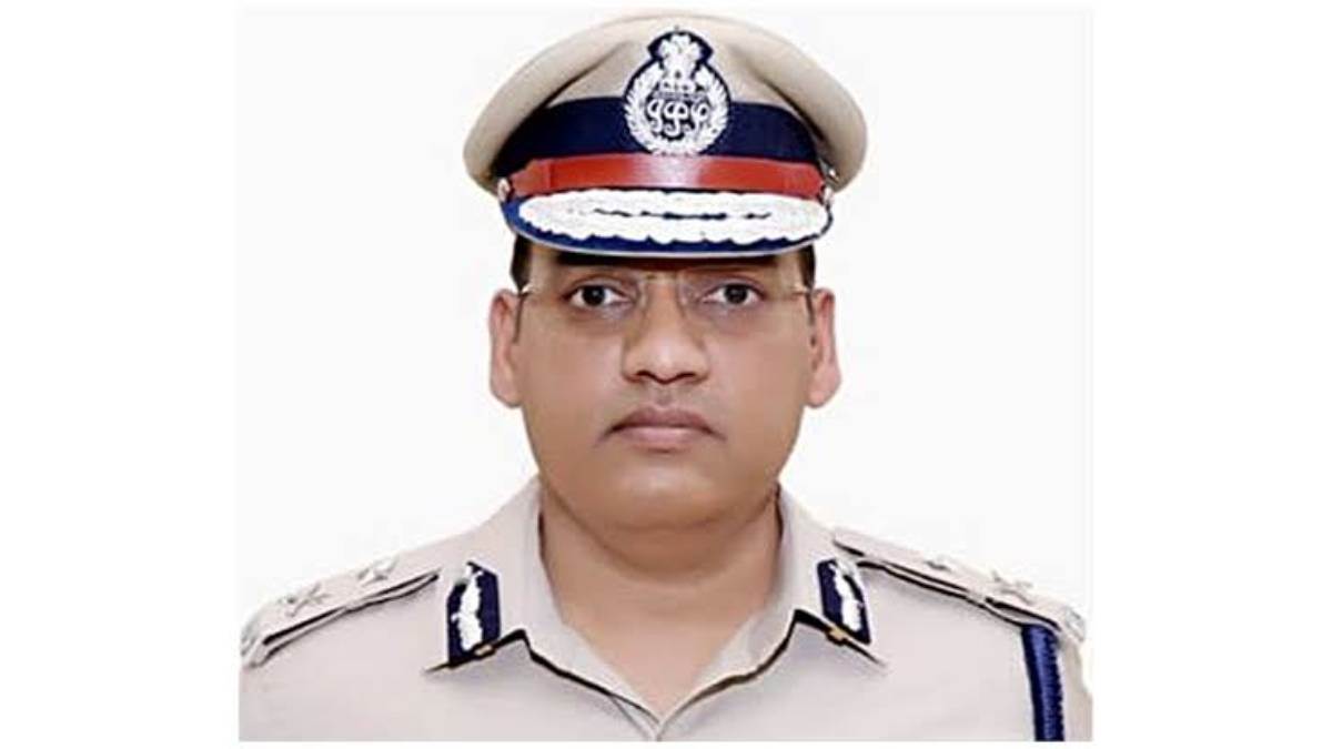 ips puran kumar often clashed system complained about his own dgp even refused government vehicle