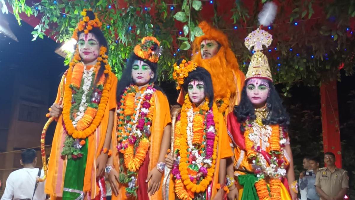 bharat milap in chunar a touching ramayana scene