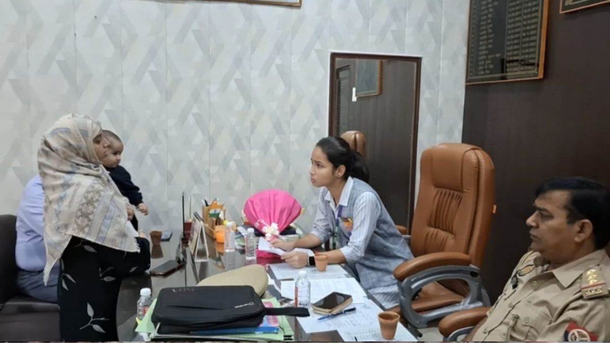 mission shakti 12th class girl student became station officer for a day and immediately ordered for fir upon hearing the complaint