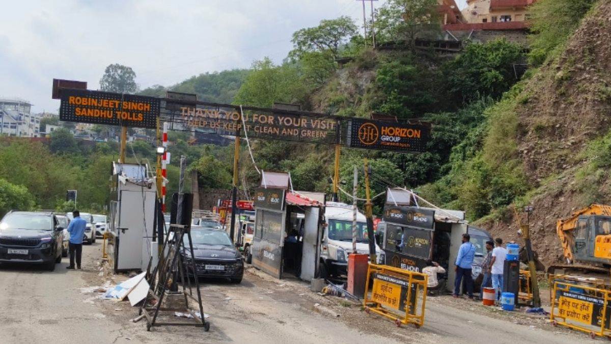 himachal pradesh entry point parwanoo fastag system starts now solve traffic jam issue