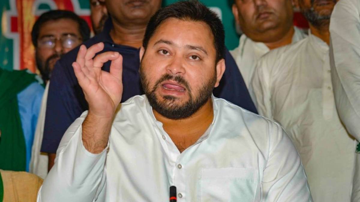 bihar election 2025 d raja meets tejashwi yadav to discuss seat sharing