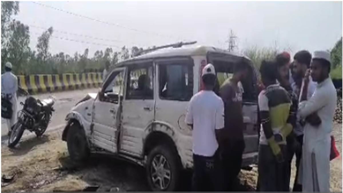 saharanpur school van accident one dead nine injured illegal school operation