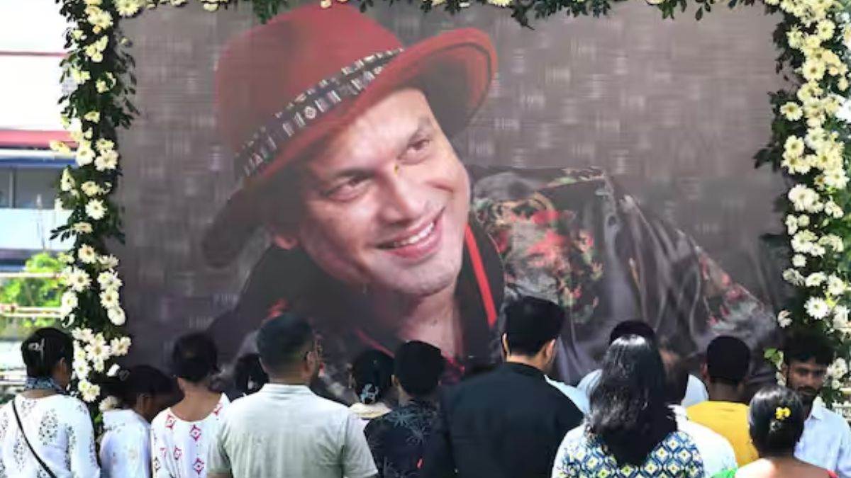zubeen garg pak band tributes to singer with ya ali song performance on stage at karachi concert pakistan
