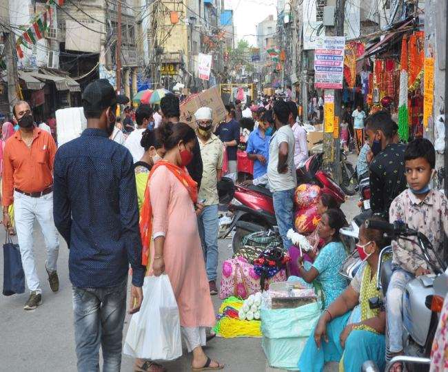 दक्षिणी निगम क्षेत्र में कुल 108 साप्ताहिक बाजार लगते हैं।