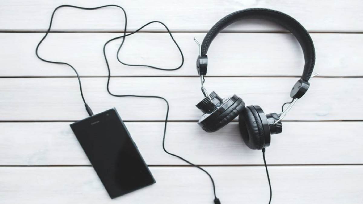 Best wired headphones : मात्र ₹399 की शुरूआती कीमत पर जबरदस्त साउंड क्वालिटी वाले हैडफोन्स लेने का मौका