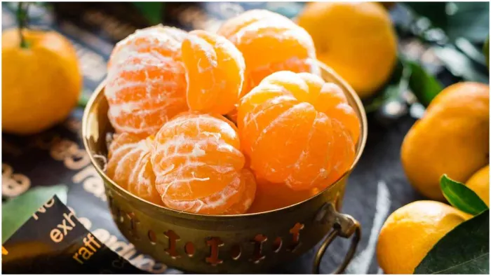 Orange Side Effects: ज़रूरत से ज़्यादा संतरे खाना नुकसान कर सकता है?