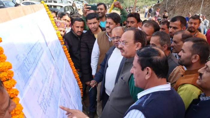 हर्षवर्धन चौहान ने डिग्री कॉलेज भवन का किया भूमि पूजन