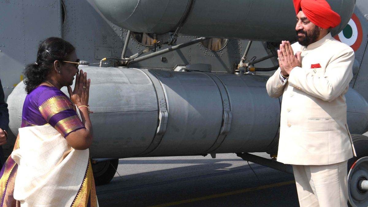 pantnagar university turned into a cantonment under the president security so many officers deployed