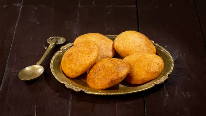 Diwali 2023: दिवाली पर ट्राई करें पारंपरिक डिश खांदेसी संजोरी