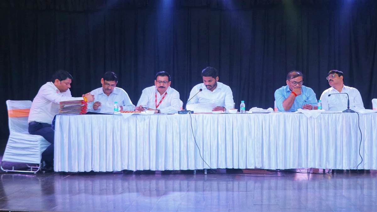 ncr gda property auction ghaziabad development authority sells vacant properties for over 58 crores