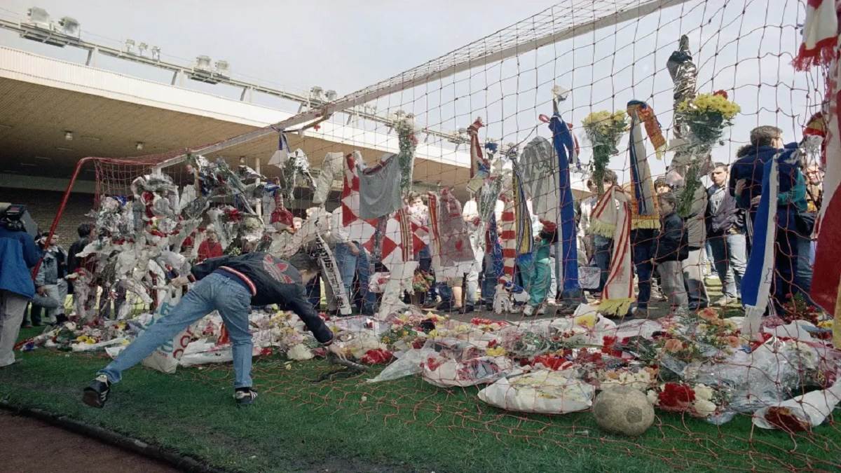 https://www.jagranimages.com/images/newimg/07122023/07_12_2023-football_23598541.jpg