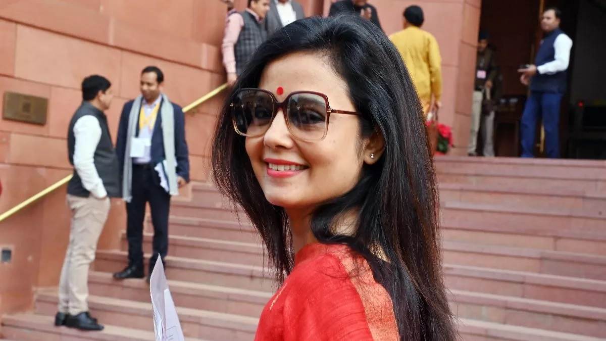cash for query ethics committee report on mahua moitra likely to be tabled in lok sabha on friday