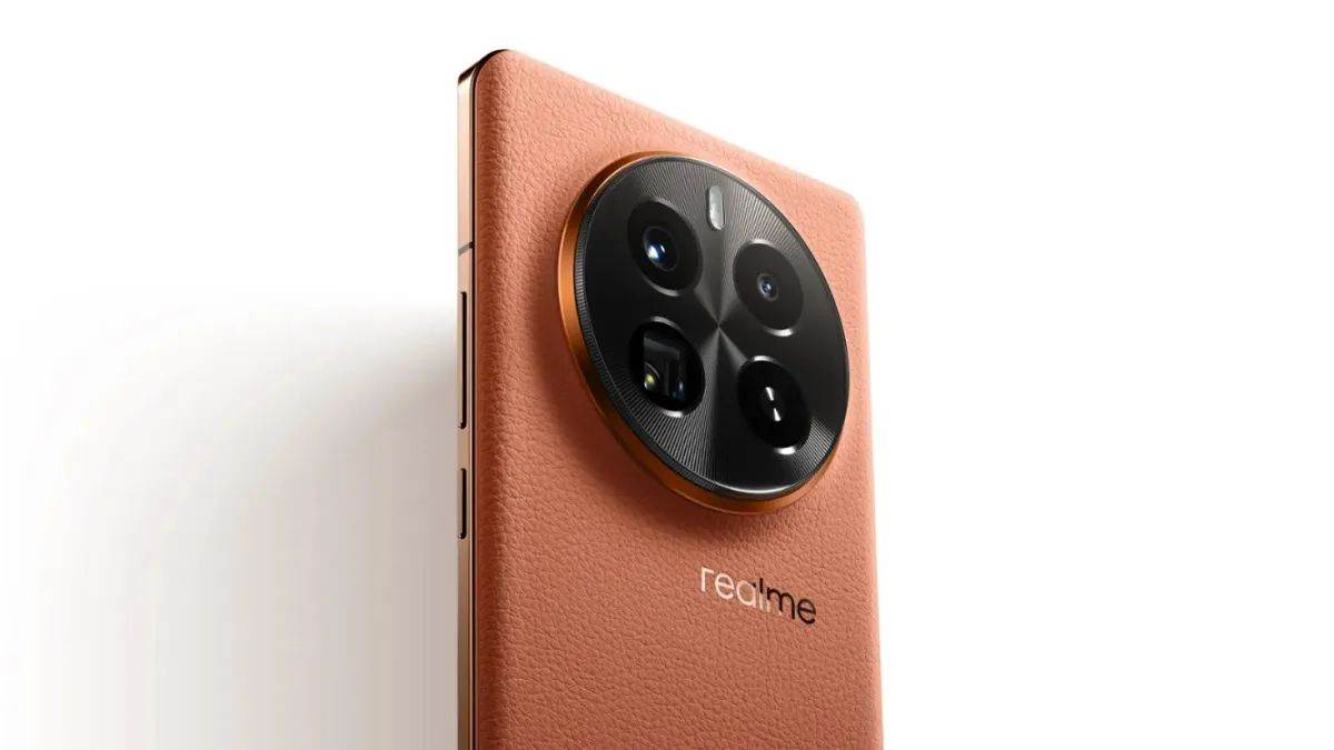https://www.jagranimages.com/images/newimg/07122023/07_12_2023-realme_gt_5_pro_has_launched_in_china1_23599074.jpg