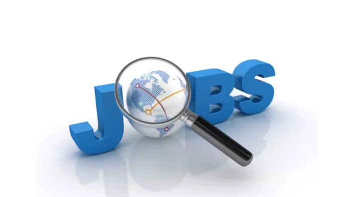 CAU Recruitment 2024: सेंट्रल एग्रीकल्चर यूनिवर्सिटी ने फैकल्टी के पदों पर भर्ती निकाली है।