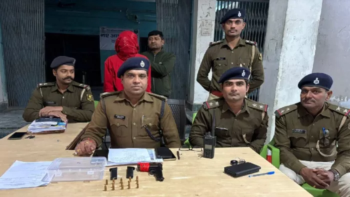 रेलवे में नौकरी दिलाने के नाम पर ठगी करने वाला गिरफ्तार
