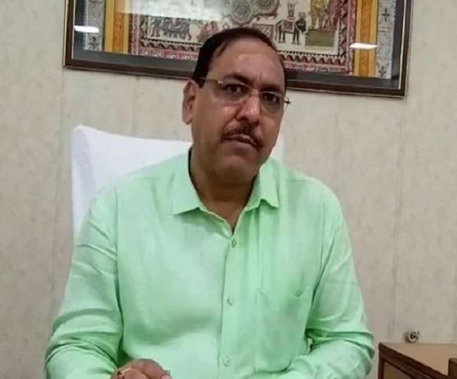 https://www.jagranimages.com/images/newimg/08012022/08_01_2022-dr_ajay_shankar_pandey_22363604.jpg