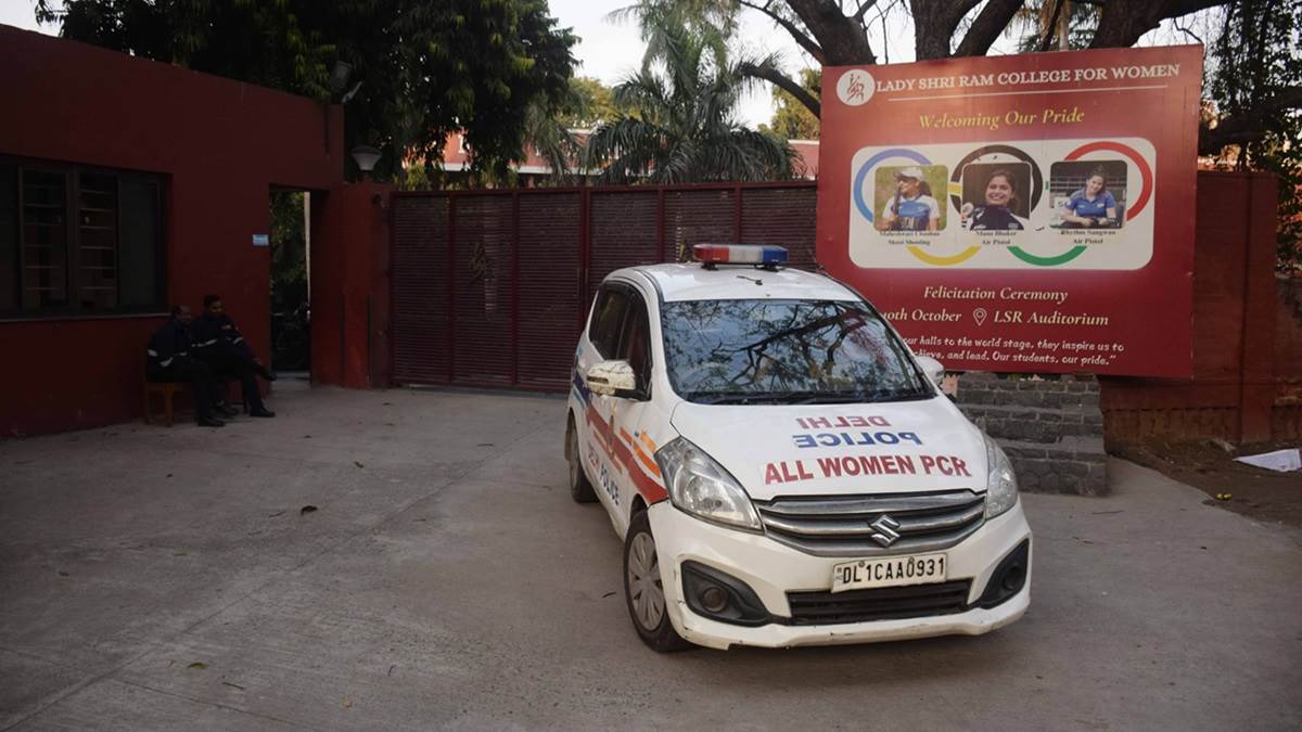 ncr fake bomb threat in more than ten schools including lady shriram college in delhi