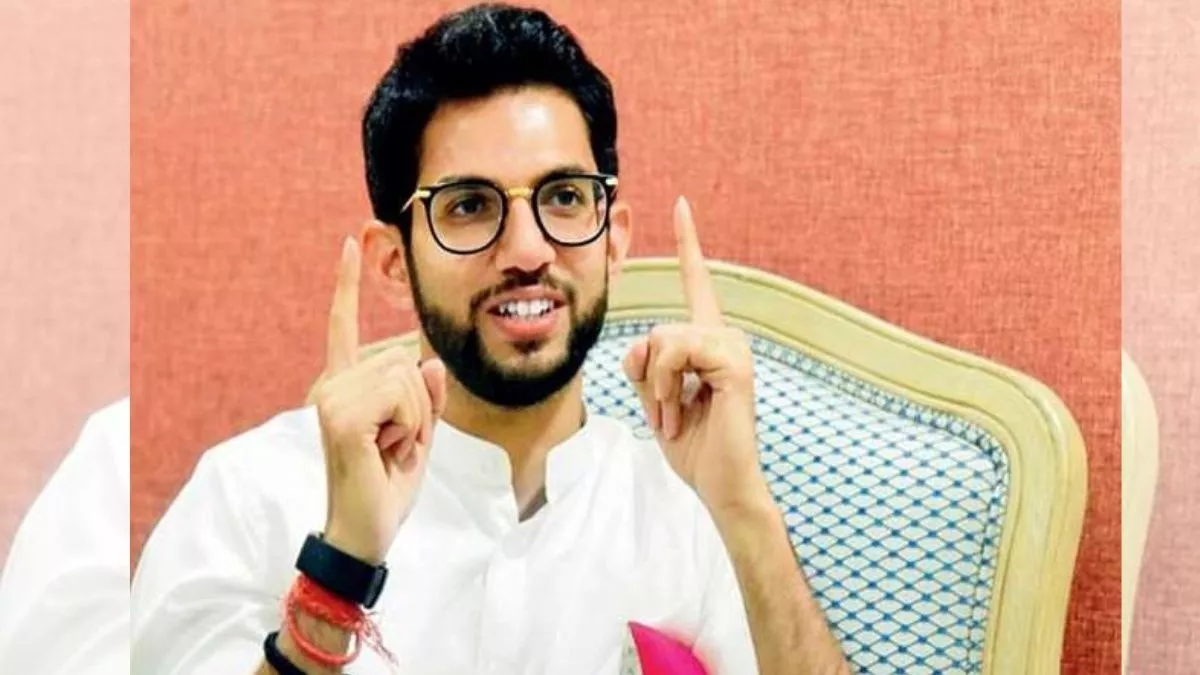 चुनावी चुनौती के बाद एकनाथ शिंदे को आदित्य ठाकरे ने दिया जवाब (फाइल फोटो)