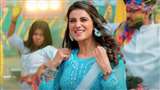 Photo Credit : Akshara Singh Jija Dure Se God Lagi song