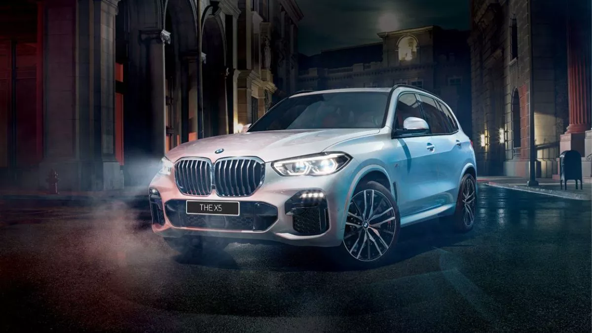 BMW ने X5 और X6 को विश्व स्तर पर किया पेश