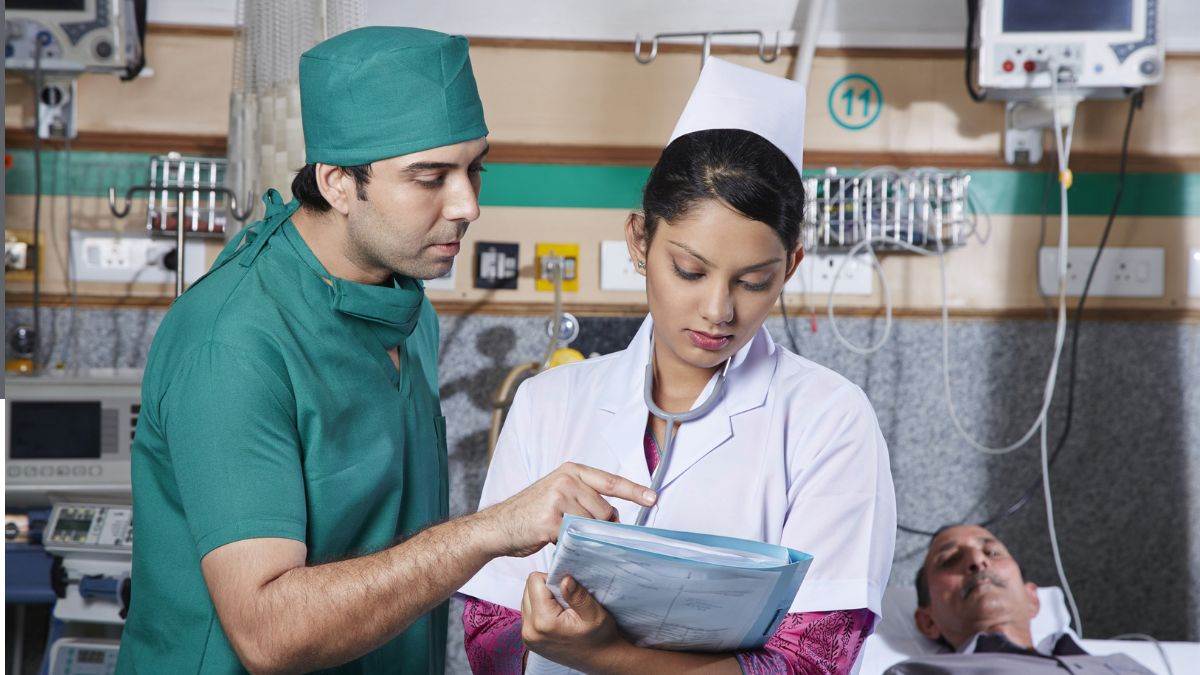 https://www.jagranimages.com/images/newimg/08022023/08_02_2023-career_in_nursing_23323016.jpg