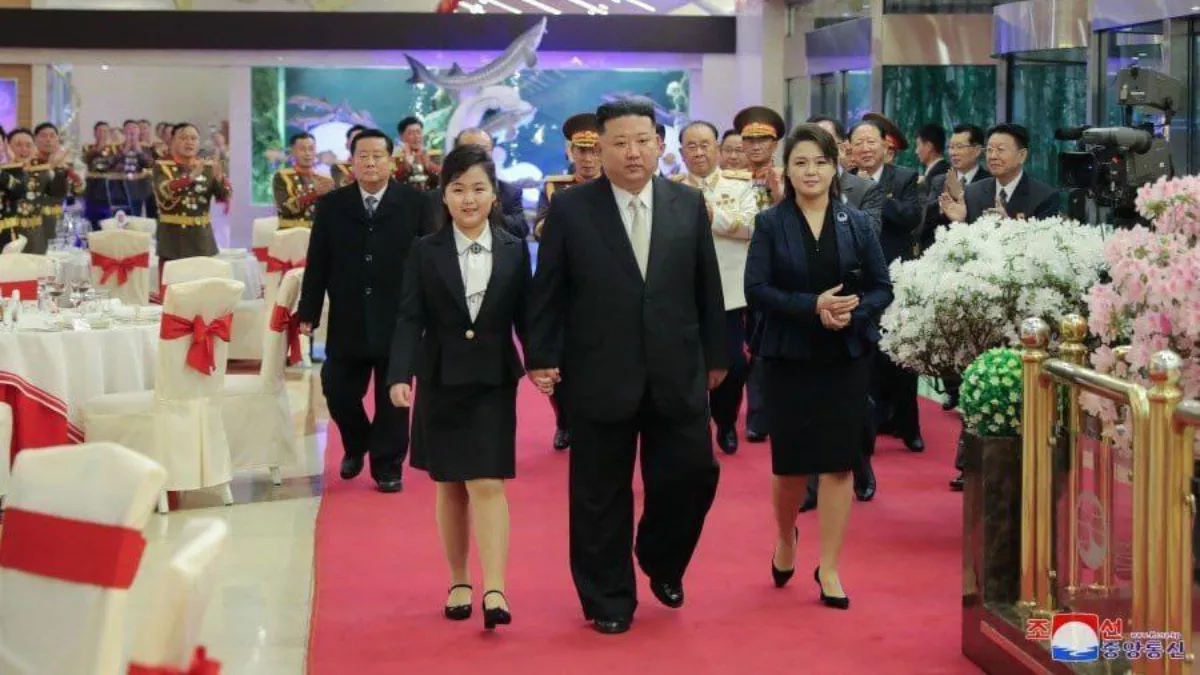 उत्तर कोरिया के नेता किम जोंग उन की बेटी पहुंची सैनिकों से मिलने