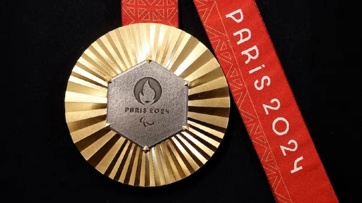 Paris Olympics 2024 के पदकों की सामने आई पहली झलक, खिलाड़ियों को मेडल