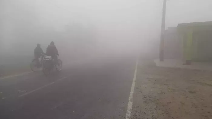 बिहार में जारी है कोहरे का कहर