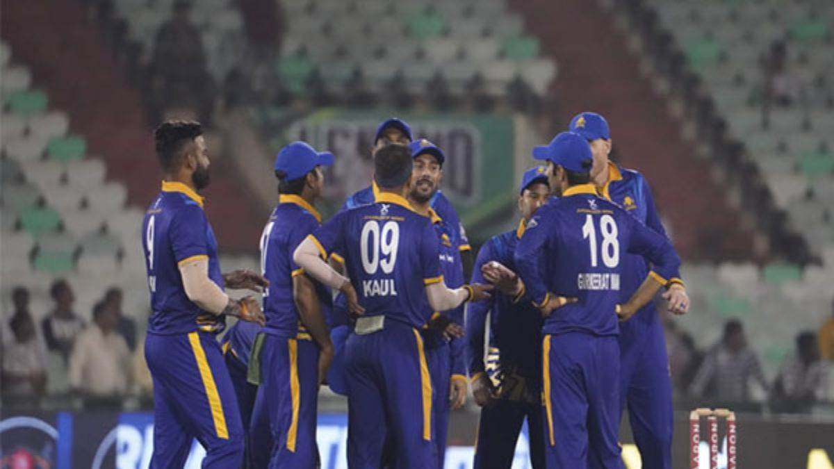 https://www.jagranimages.com/images/newimg/08022025/08_02_2025-legends_league__23881170_23125780.jpg