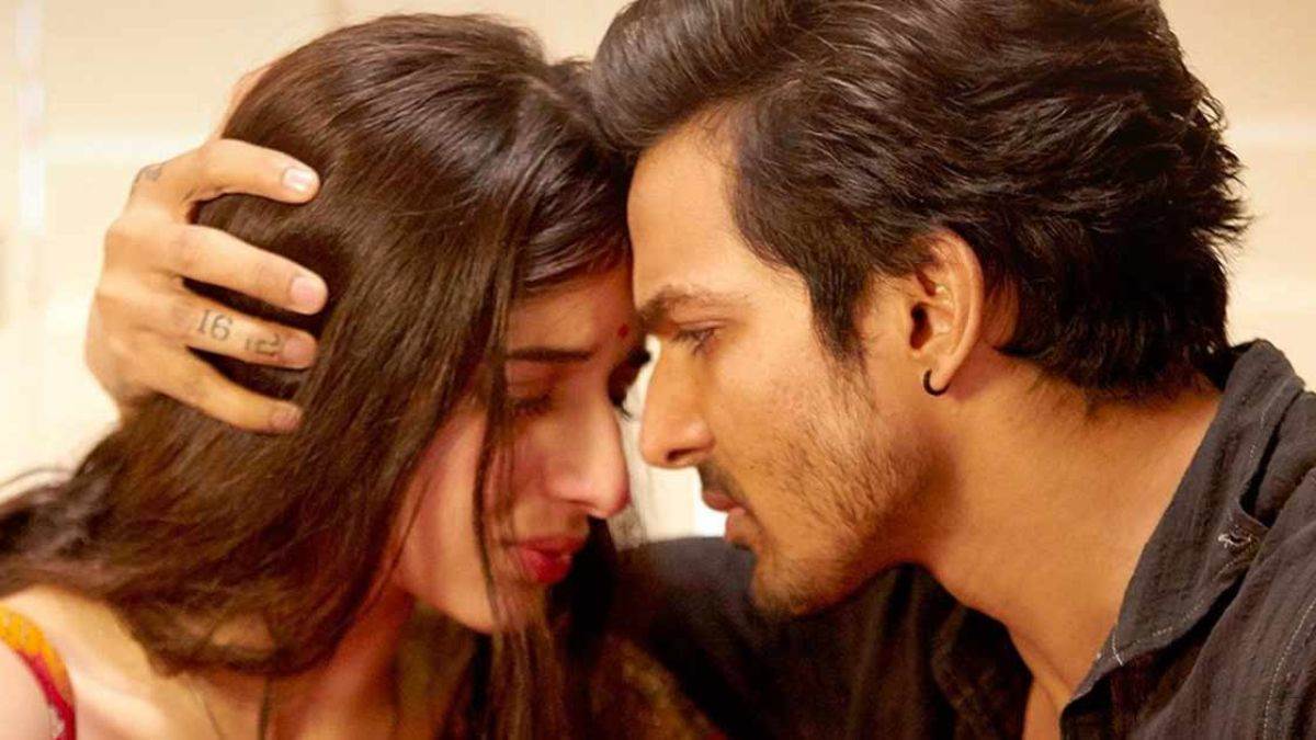 https://www.jagranimages.com/images/newimg/08022025/08_02_2025-sanam_teri_kasam_23880730.jpg