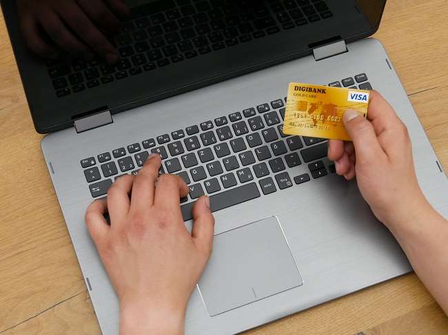 ALERT: Debit और Credit Card से Online लेनदेन 16 मार्च से हो सकता है बंद, उससे पहले कर लें ये काम