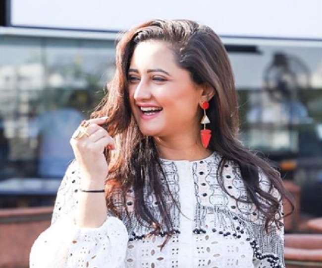 Bigg Boss Fame Rashami Desai will be seen in Naagin 4 report says