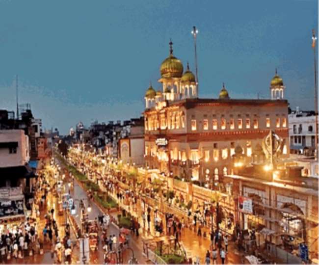 https://www.jagranimages.com/images/newimg/08032022/08_03_2022-night_market11_22526820_854360.jpg